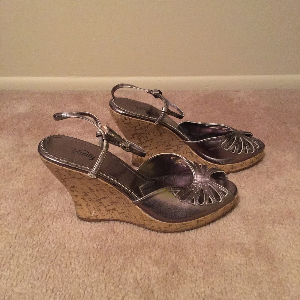 Wedge open toe shoes